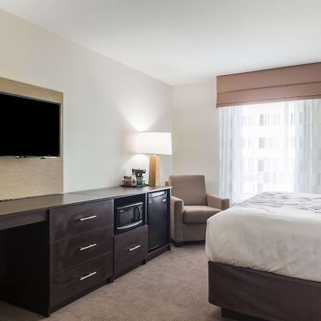 אינגלסייד Sleep Inn & Suites מראה חיצוני תמונה