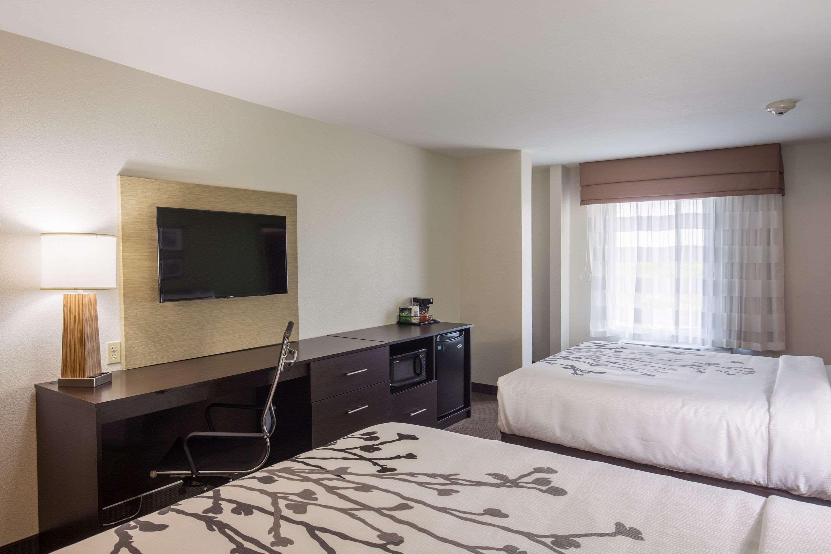 אינגלסייד Sleep Inn & Suites מראה חיצוני תמונה