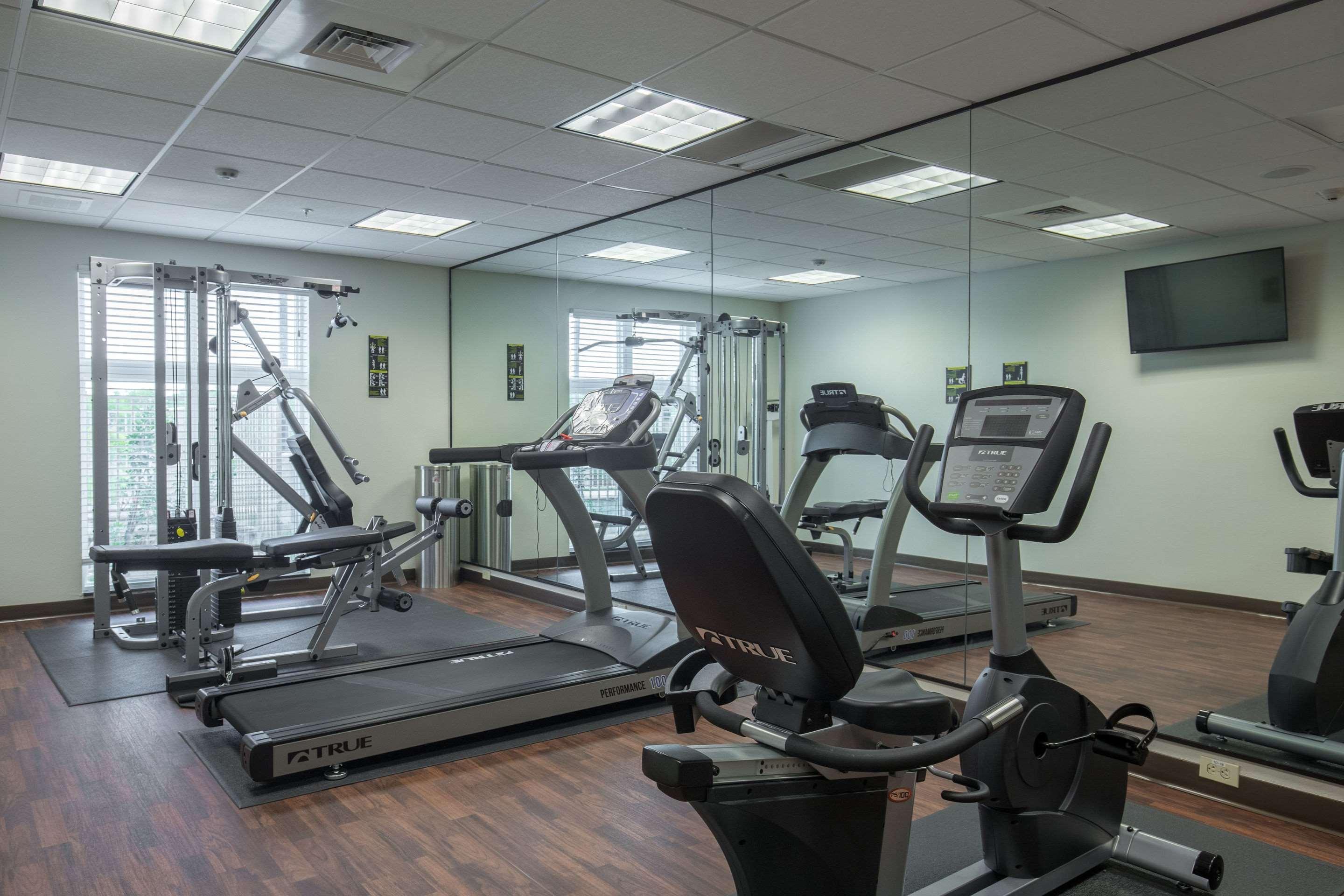 אינגלסייד Sleep Inn & Suites מראה חיצוני תמונה