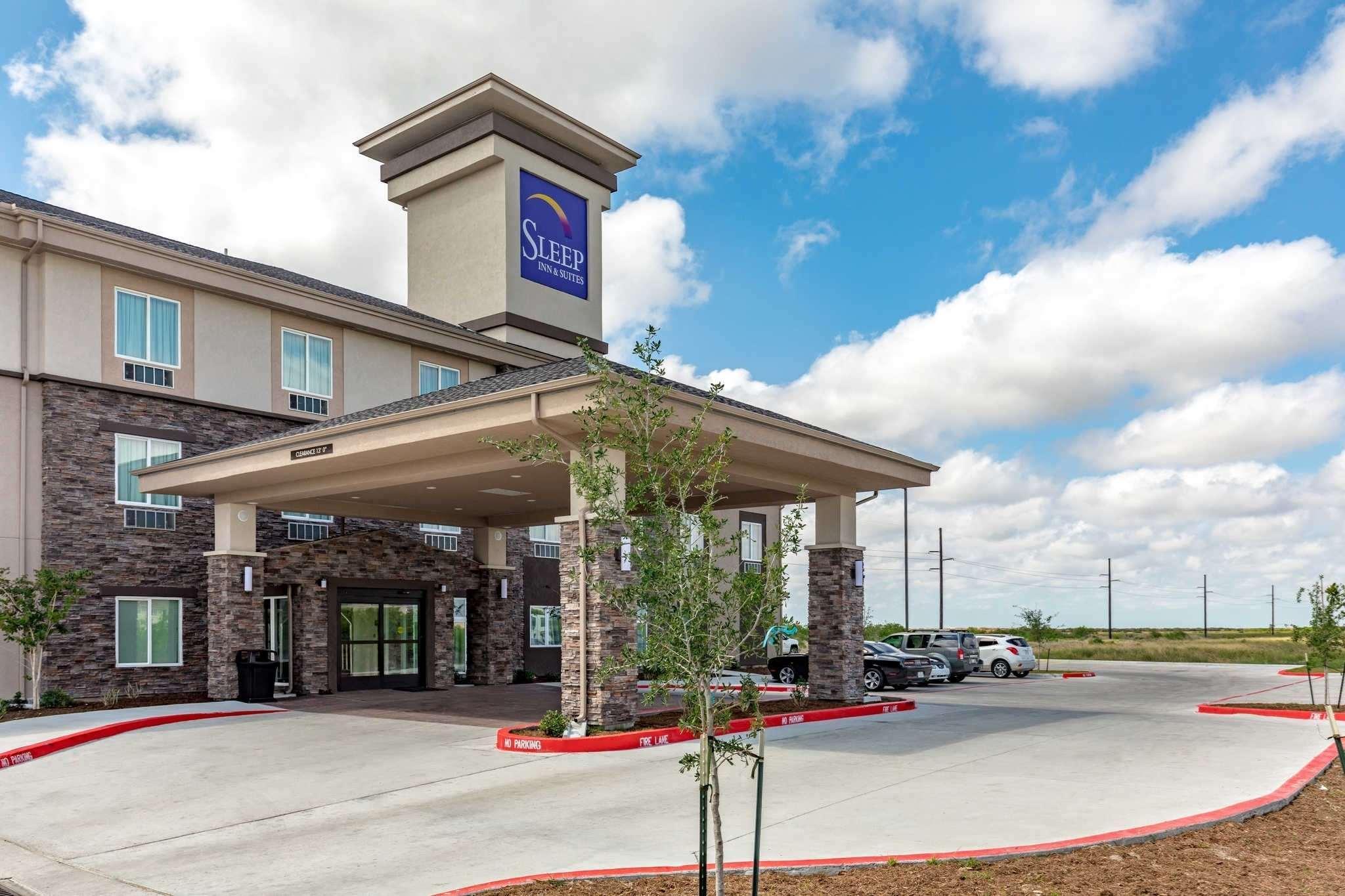 אינגלסייד Sleep Inn & Suites מראה חיצוני תמונה