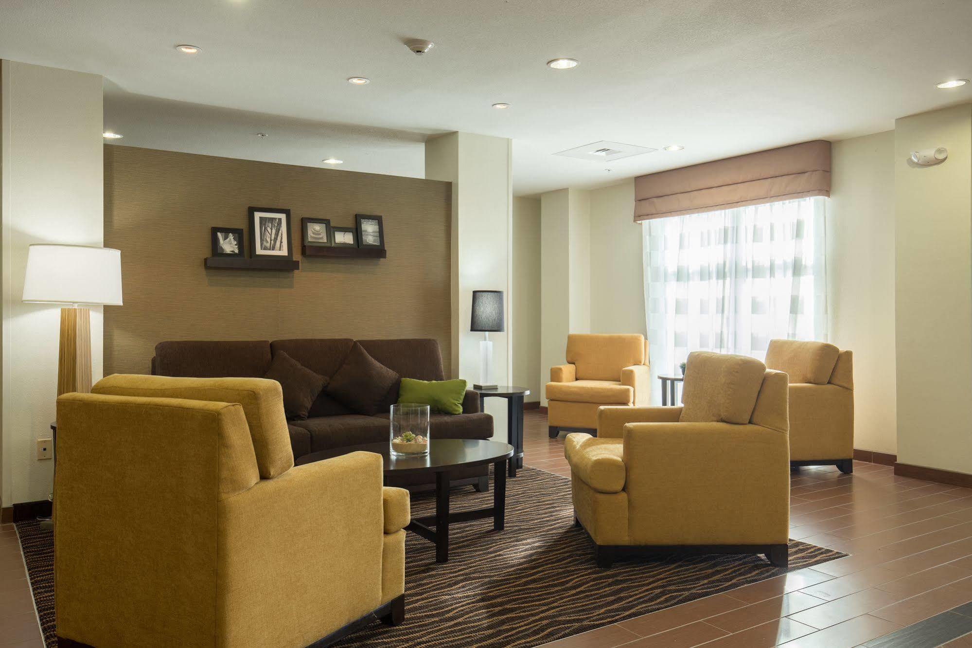 אינגלסייד Sleep Inn & Suites מראה חיצוני תמונה