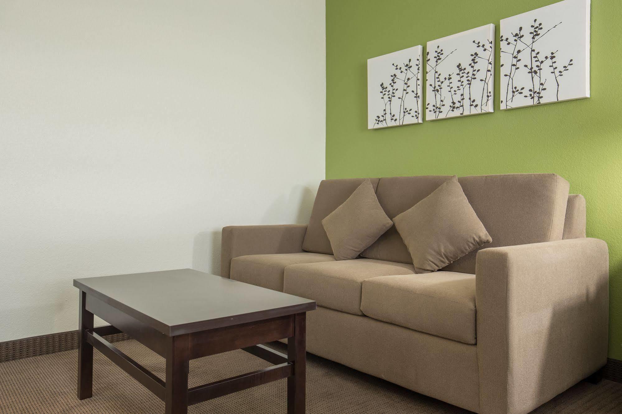 אינגלסייד Sleep Inn & Suites מראה חיצוני תמונה
